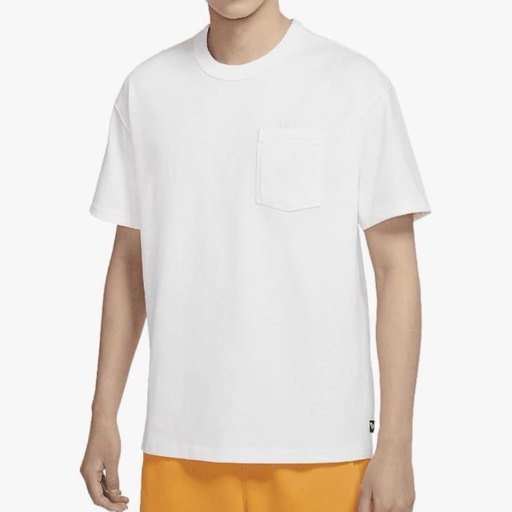 Nike Sportswear Premium Essentials Pocket T-Shirt Men’s XL White NWT